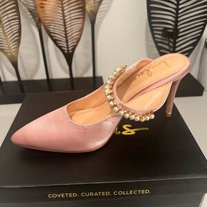 Elegant Pink Heels with Pearl Embellishment by Lulus Size 7